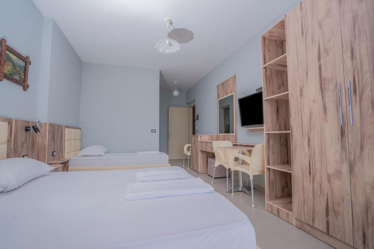 Hotel Klebrido Durres Exterior photo
