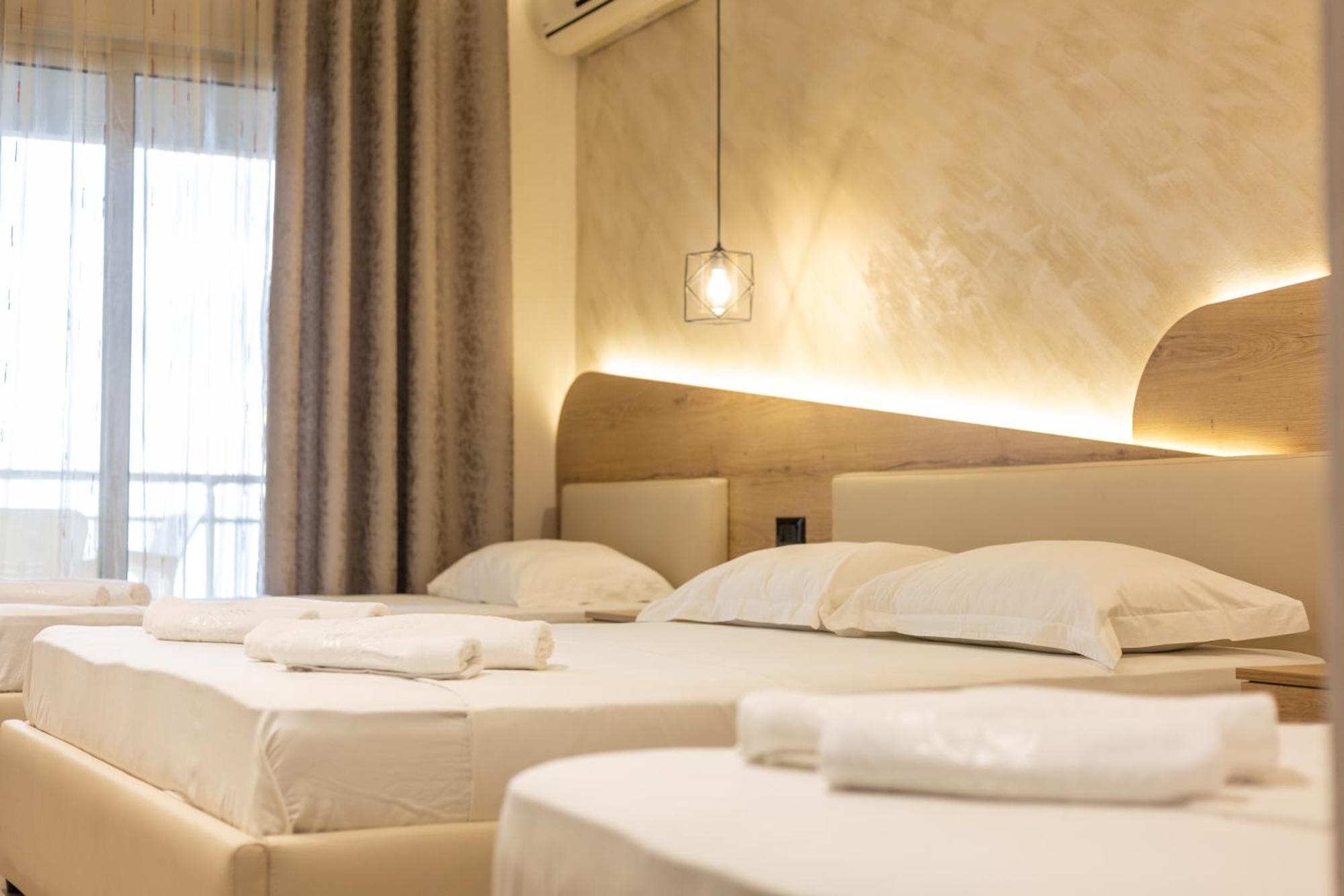 Hotel Klebrido Durres Exterior photo