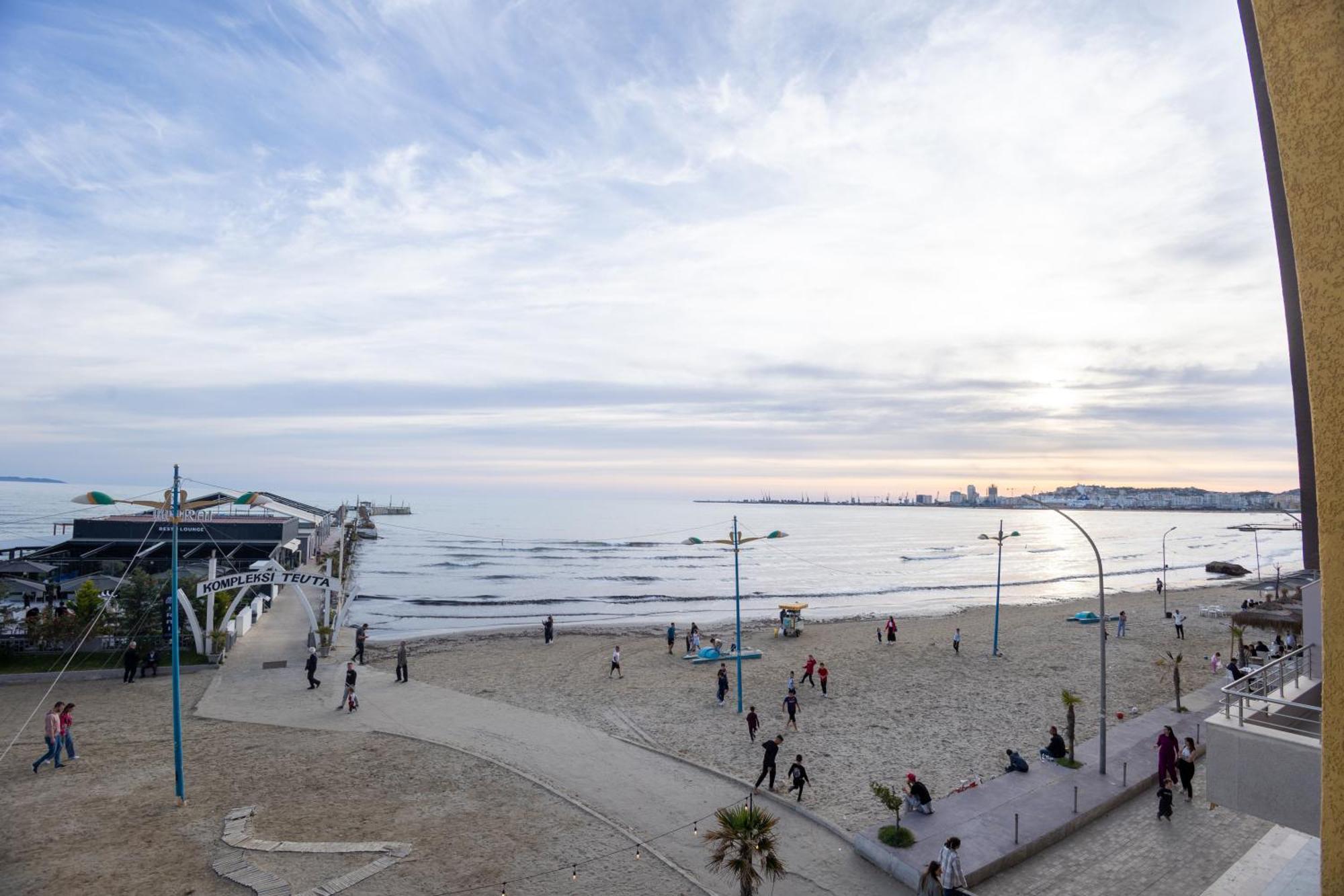 Hotel Klebrido Durres Exterior photo