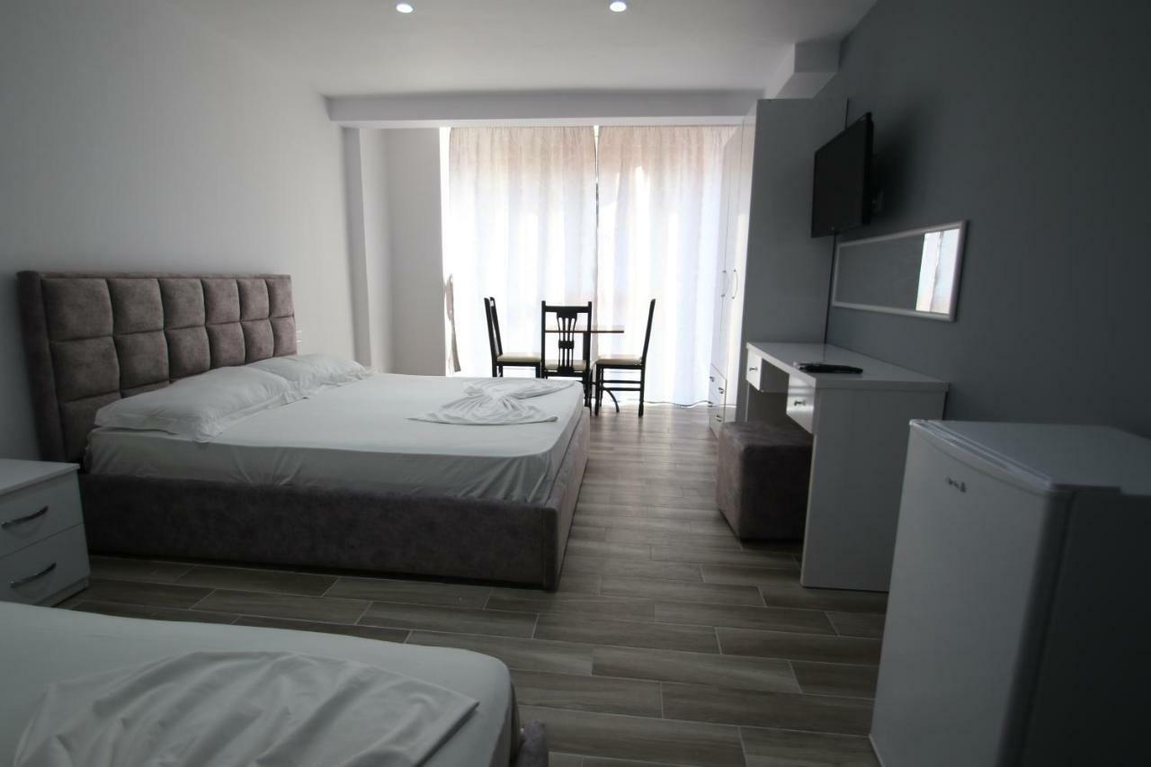 Hotel Klebrido Durres Exterior photo